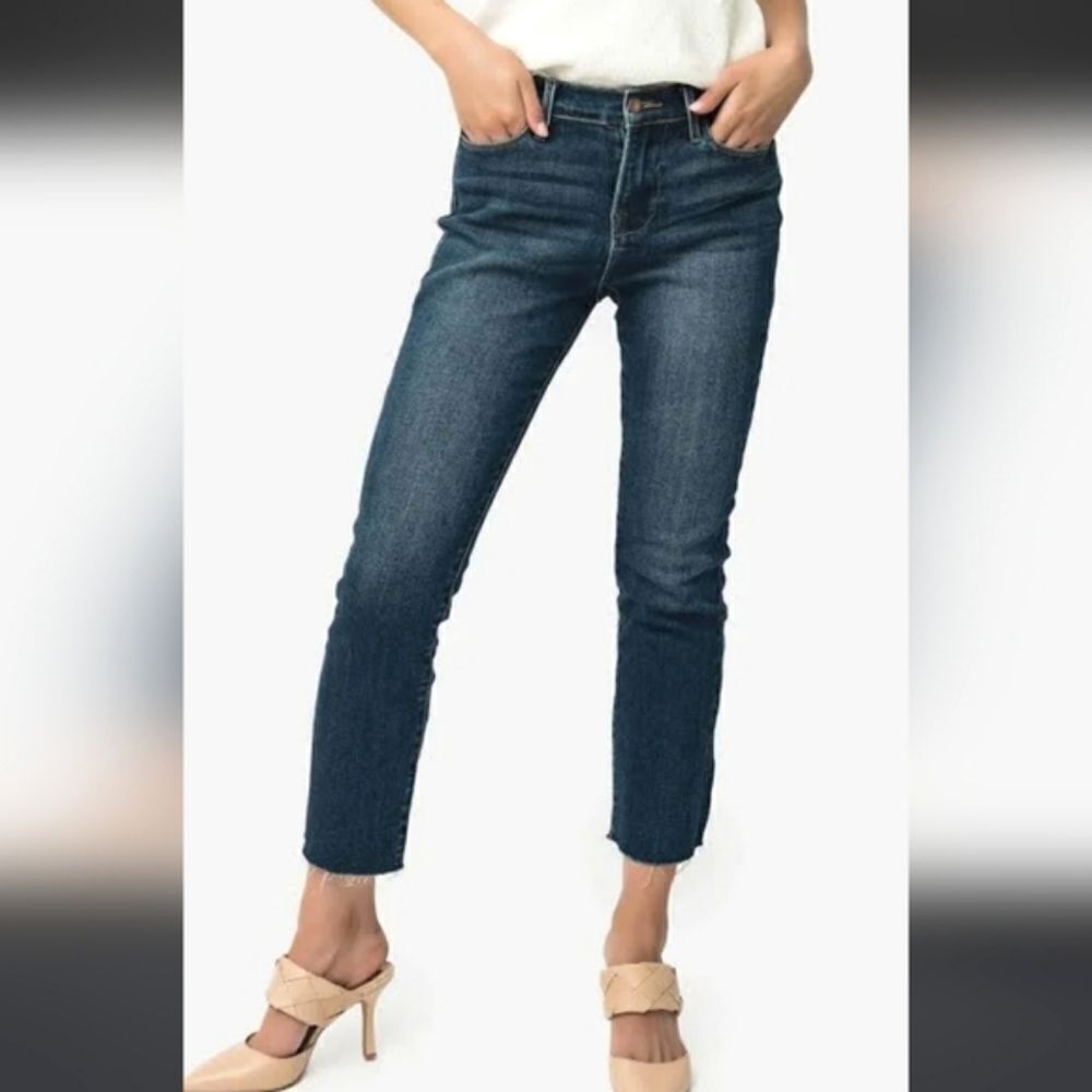 Gibsonlook Essential Mini-Flare Leg Denim Raw Hem